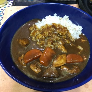 豚肉のカレー^ - ^